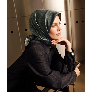 Armine Dj Sura Saf İpek Eşarp - 2026-2027 Sonbahar-Kış 9622D (S)