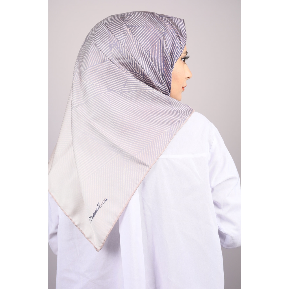 Piramit Luxer Desenli Rayon Eşarp - Desen-36 - Renk-02