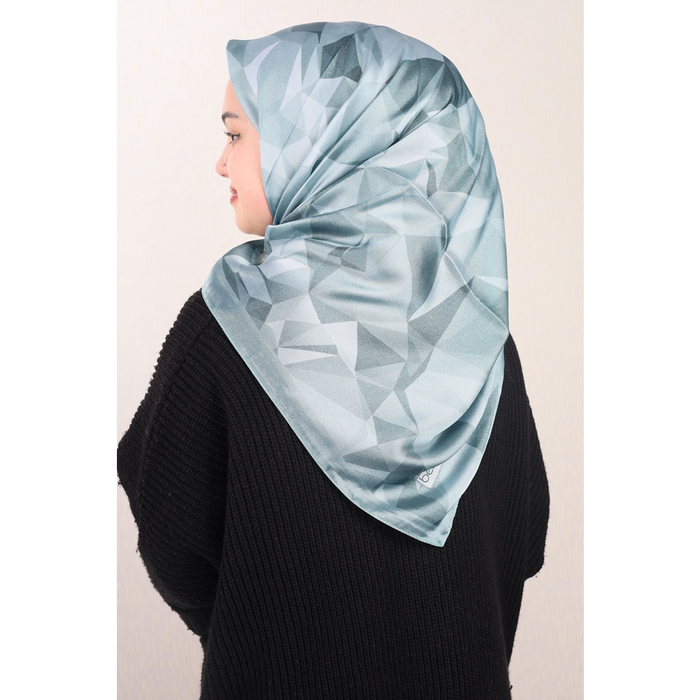 Berussa Hybrid Desenli Kristal Eşarp - Desen-03 - Renk-01